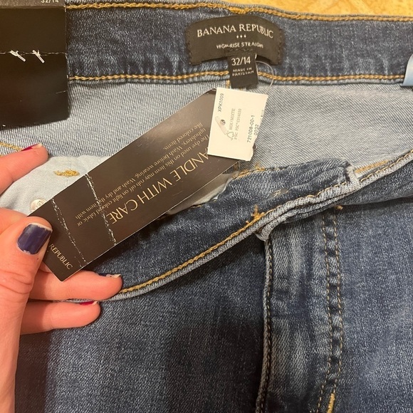 Banana Republic High Rise Straight Jeans - Picture 7 of 10